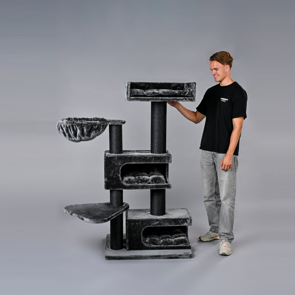 Krabpaal Norwegian Cat Retreat Blackline (Donkergrijs)