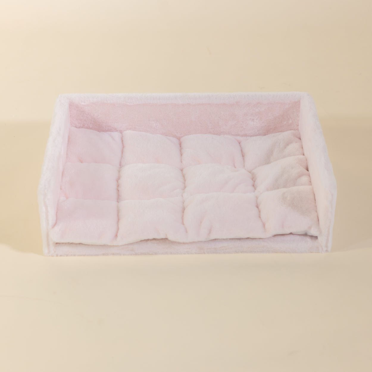 Pink Teddy Lounge Ligplaats (incl. Kussen)