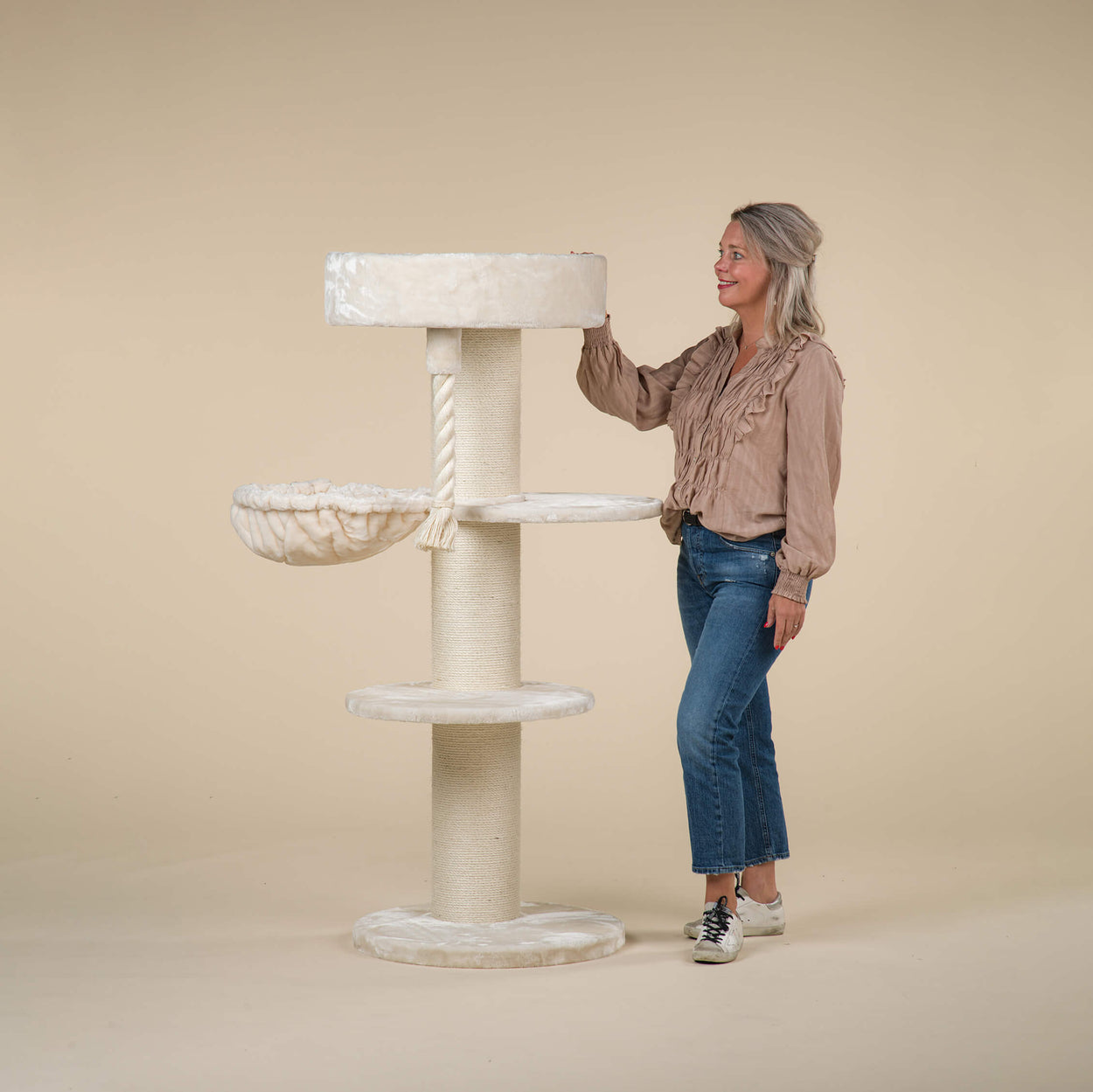 Krabpaal Maine Coon Sleeper Plus (Crème)