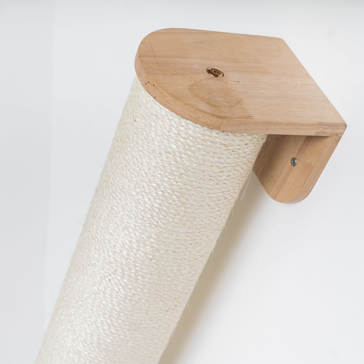 Indoor-Kratz baum mit Sisal seil Hängende Kugel Fussel bürste Kratz baum Pelz ma Indoor-Kratz baum mit Sisal seil Hängende Kugel Fussel bürste Kratz baum Pelz ma